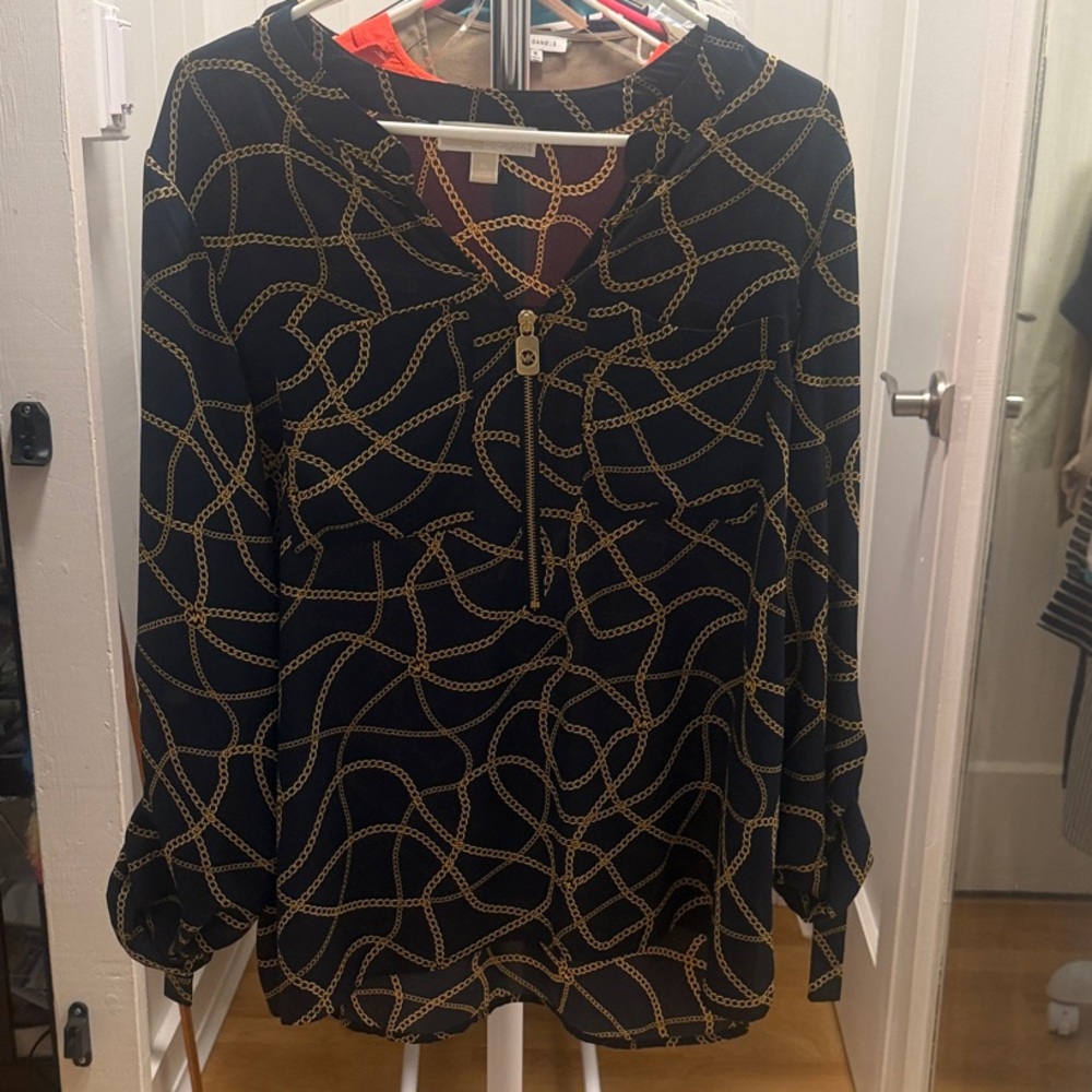 MICHAEL Michael Kors Navy and Gold Chain Print Blouse